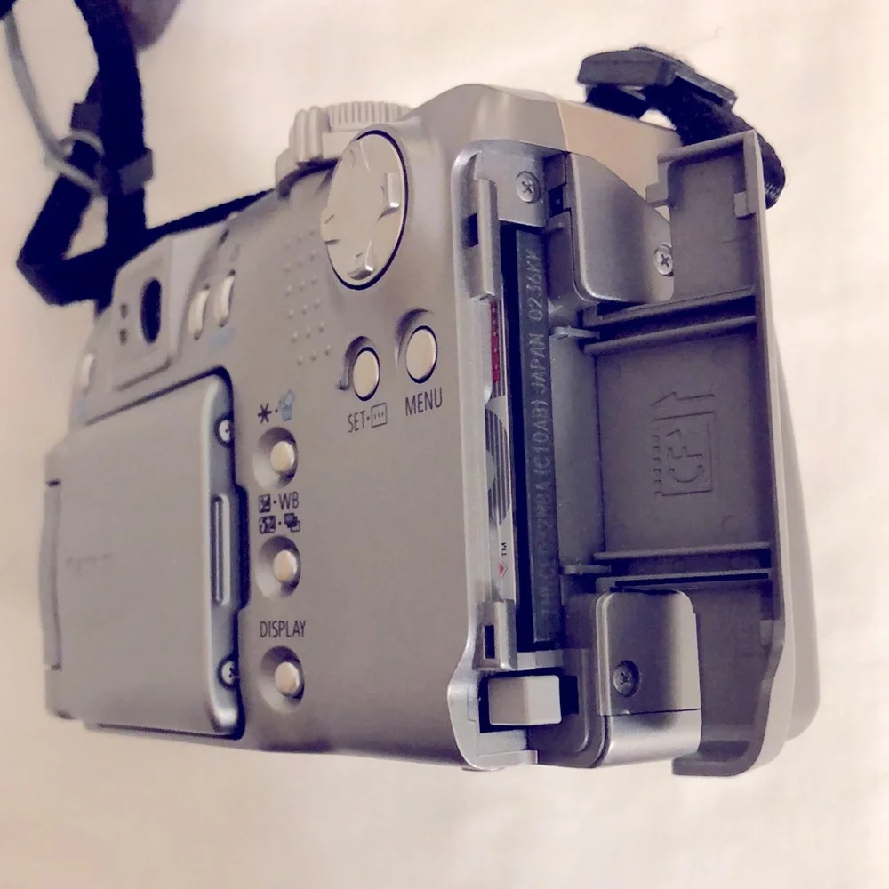 Canon Powershot G2 Digital Camera